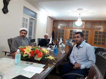 جلسه مدیرکل مرکز خدمات حوزه آذربایجان شرقی با عضو هیئت رئیسه مجلس