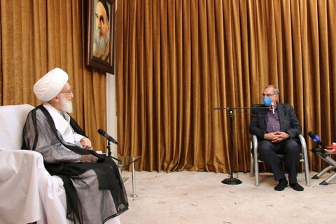 تصاویر / دیدار وزیر بهداشت با آیت الله العظمی نوری همدانی