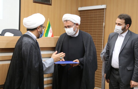 مراسم تکریم و معارفه مسئول دفتر قم موسسه تنظیم و نشر آثار امام خمینی (ره)