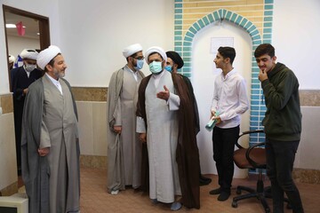 تصاویر/ بازدید معاون امور مدارس حوزه علمیه قم از مدرسه علمیه نمونه پیامبر اعظم (ص) قم