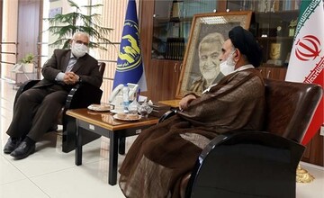 جذب روحانیون توانمند برای گسترش فرهنگ زکات