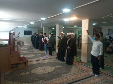 تصاویر/ اجتماع اعتراضی حوزویان مدرسه علمیه بیجار در محکومیت جنایات داعش در افغانستان