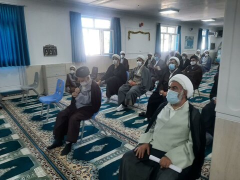 تصاویر/ نشست روحانیون طرح هجرت و مستقر بیجار در جهت تحقق بیانیه گام دوم انقلاب اسلامی