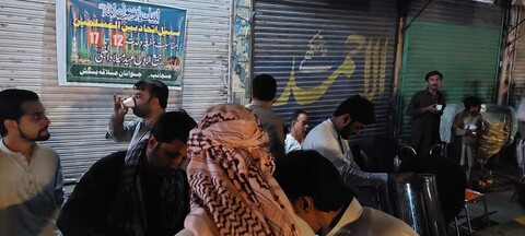 کوہاٹ جوانان علاقہ بنگش کی جانب سے عید میلاد النبی (ص) کے مرکزی جلوس میں سبیل اتحاد بین المسلمین کا اہتمام