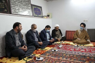 شهرداری از ظرفیت حوزه‌های علمیه و دانشگاه‌ها استفاده کند