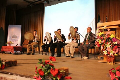 تصاویر/ مراسم رونمایی از کتاب «اهل بیت رسول الله» با حضور نماینده ولی فقیه در کردستان
