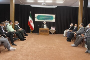 تاکید امام جمعه همدان بر رعایت ضوابط و قواعد فقهی در حوزه مطالبه گری