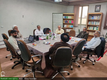 اولین جلسه «هیئت امنای بنیاد مردم سالاری اقتصاد دینی» برگزار شد