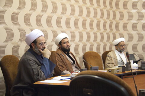 نشست گروه های تخصصی دفتر تبلیغات اسلامی با رویکرد قرآنی
