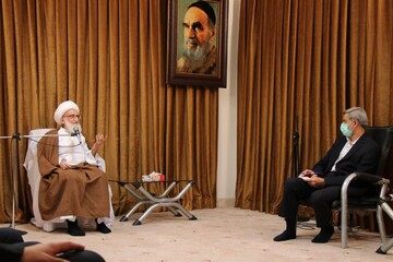 مسئولین اسباب آسایش و رفاه مردم را فراهم کنند؛ علما از شرایط موجود ناراحت هستند