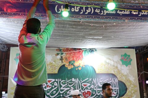 بالصور/ احتفالات في ذكرى المولد النبوي وولادة الإمام جعفر بن محمد الصادق (ع) في مختلف مدن إيران
