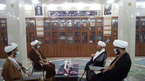بازدید رئیس دفتر تبلیغات خوزستان از موزه آیت انصاری