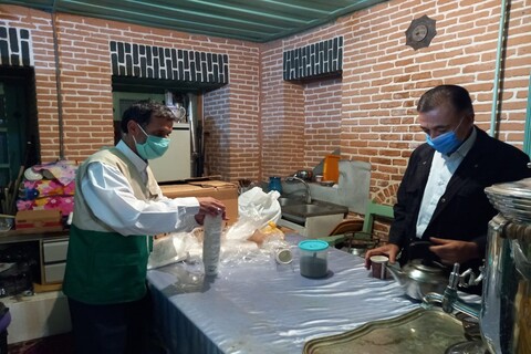 تصاویر/ تجلیل آستان قدس رضوی از برگزار کنندگان روضه های خانگی در ارومیه