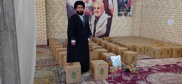 ۱۵۰ بسته معیشتی و نوشت افزار بین نیازمندان شهر مادوان توزیع شد