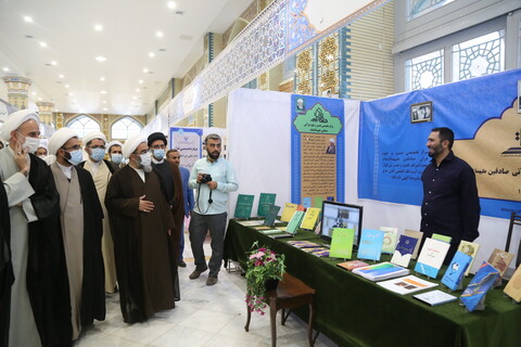 تصاویر / بازدید آیت الله فاضل لنکرانی از نمایشگاه "دستاوردهای علمی واحدهای آموزشی تخصصی حوزوی"