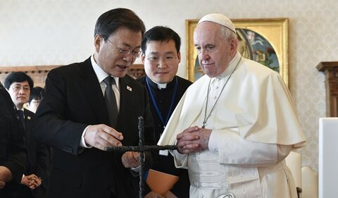 دعوت رئیس جمهور کره جنوبی از پاپ برای سفر به کره شمالی