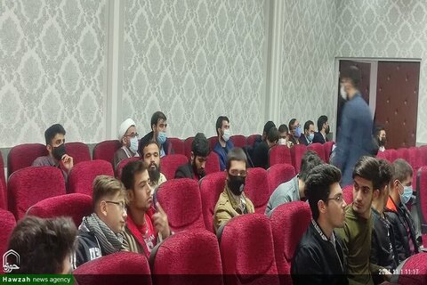 بالصور/ إقامة مؤتمر تحت عنوان "التربية من المدرسة حتى ساحة الحياة" في شاهين دج بمحافظة أذربيجان الغربية شمالي غرب إيران