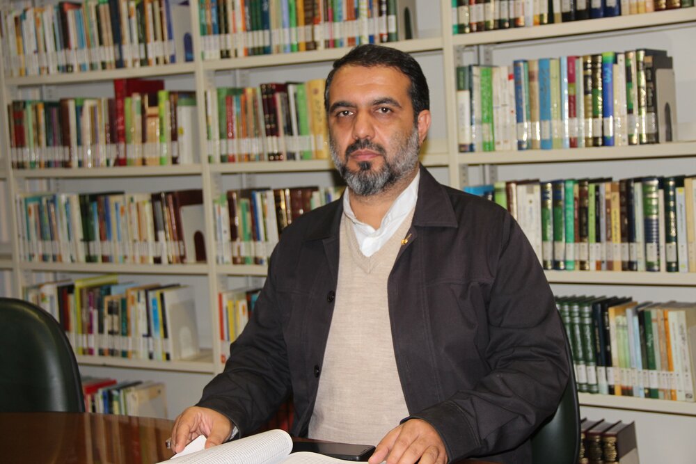 عضویت ۱۲ هزار و ۳۰۰ نفر در کتابخانه تخصصی امام صادق (ع) قزوین