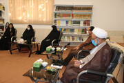 تصاویر/ نشست هم اندیشی کمیته بانوان ستاد یوم الله ۱۳ آبان در یزد