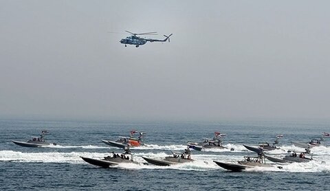احباط محاولة أمريكية لسرقة النفط الإيراني في بحر عمان