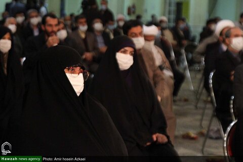 بالصور/ اجتماع جمعيات جيل الثورة الإسلامية الإيرانية القدامى مع شباب همدان