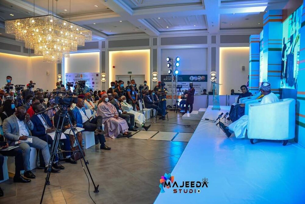 برگزاری همایش بین المللی «سرمایه گذاری اسلامی» در کشور نیجریه + تصاویر