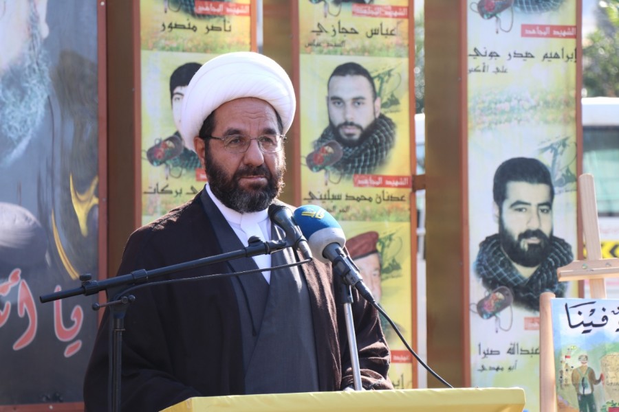 الشيخ دعموش: حل أزمات لبنان لا يكون بالتسول