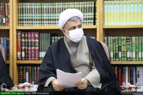 بالصور/ رئيس ممثلية قائد الثورة الإسلامية في الجامعات الإيرانية يلتقي بآية الله الأعرافي بقم المقدسة
