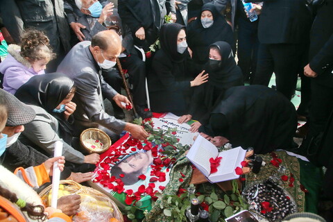 تصاویر / پایان 34 سال دوری شهید گمنام