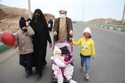 تصاویر/ همایش بزرگ پیاده روی خانوادگی طلاب حوزه علمیه قم
