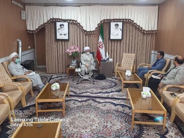 در عمل ادامه دهنده راه شهدا باشیم