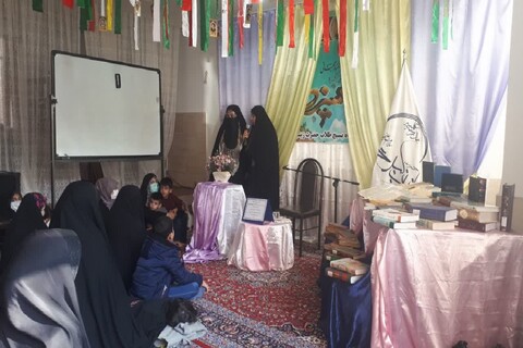 مراسم جشن ولادت امام حسن عسکری(ع) در مدرسه علمیه زینب کبری (س)