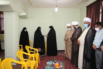 مدیر جدید مدرسه علمیه خواهران نرجس خاتون(س) بندرخمیر معرفی شد 