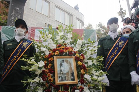 تصاویر/ مراسم تشییع و خاکسپاری پیکر شهیده «فاطمه اسدی» در سنندج