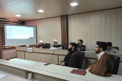تصاویر/ نشست علمی در مدرسه علمیه امام خمینی (ره) ارومیه