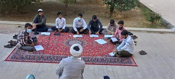 استاد محوری در حوزه های علمیه تقویت شود 