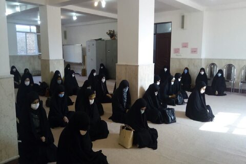 تصاویر مراسم طلیعه حضور در مدرسه علمیه فاطمة الزهرا (س) سلماس