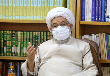 برخورداری طلاب از نگاه جامع اندیشه دینی و توسعه آن در سطح جامعه