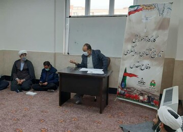 تصاویر/ کارگاه آموزش تاریخ شفاهی و روایتگری دفاع مقدس در مدرسه خاتم الانبیاء (ص) سنندج