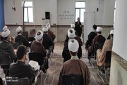 تصاویر/  دوره آموزشی مخاطب شناسی و جذب جوانان با حضور روحانیون اسلام آبادغرب و دالاهو
