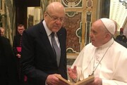 البابا يدعو اللبنانيين إلى التعاون لإنقاذ وطنهم