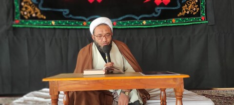 کرگل میں سابق مرکزی امام جمعہ کرگل حجتہ الاسلام شیخ غلام حسن واعظی کی مجلس ایصال ثواب و فاتحہ خوانی