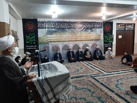 تصاویر/ نشست بصیرتی و سیاسی طلاب بسیجی مدرسه علمیه حضرت رسول اکرم(ص) هادیشهر