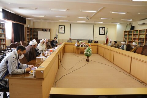 کمیسیون  اجلاسیه جامعه مدرسین در اصفهان