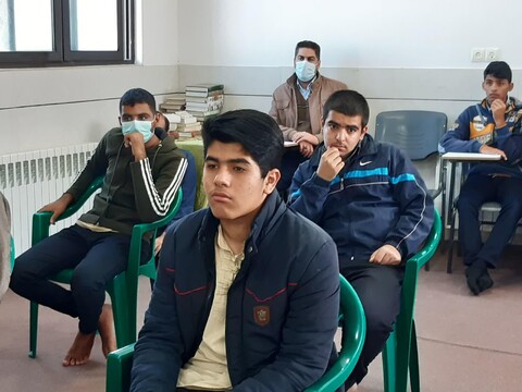 تصاویر/آغاز حضوری کلاس های درس مدرسه علمیه امام موسی کاظم(ع)برزک