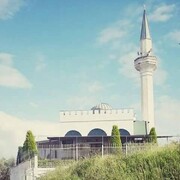 अल्बानिया के दारुल हुकूमत तीराना में शानदार मस्जिद का उद्घाटन