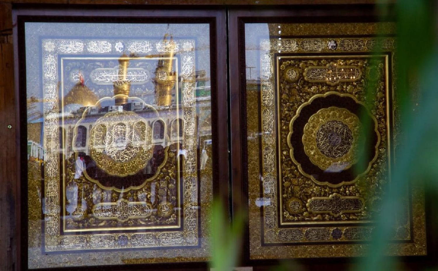 Installation of the two doors of the gate of Imam al-Hassan (PBUH)