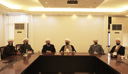 الشيخ عباسي يزور تجمع العلماء المسلمين في لبنان ويتسلم درعا تكريمية