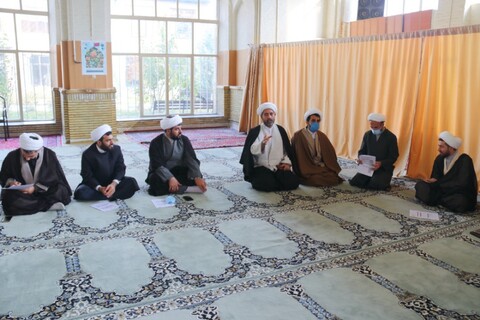 تصاویر/ نشست فصلی روحانیون مستقر ارومیه با مدیران تبلیغات اسلامی آذربایجان غربی