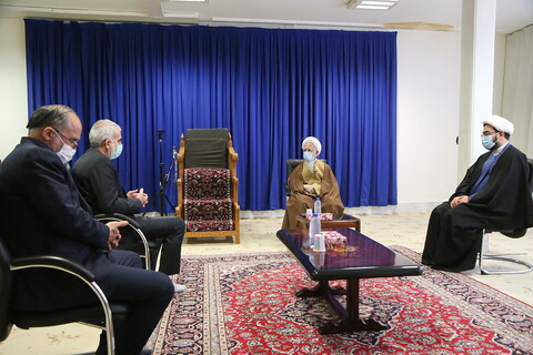 تصاویر / دیدار وزیر جدید آموزش و پرورش با آیت الله العظمی جوادی آملی